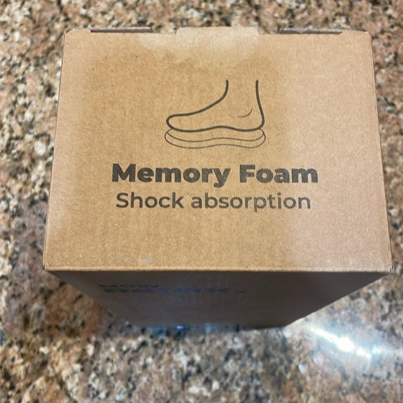 HomeTop Women’s Cozy Pink Slippers with Plush White Faux Fur Trim Size 7-8 - Picture 8 of 9